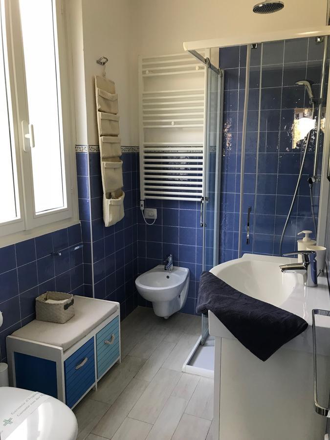 Residenza Le Logge Aparthotel Torri Del Benaco Luaran gambar