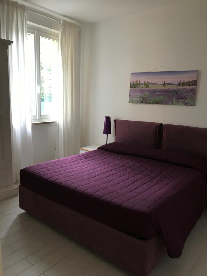Residenza Le Logge Aparthotel Torri Del Benaco Luaran gambar