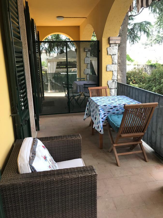 Residenza Le Logge Aparthotel Torri Del Benaco Luaran gambar